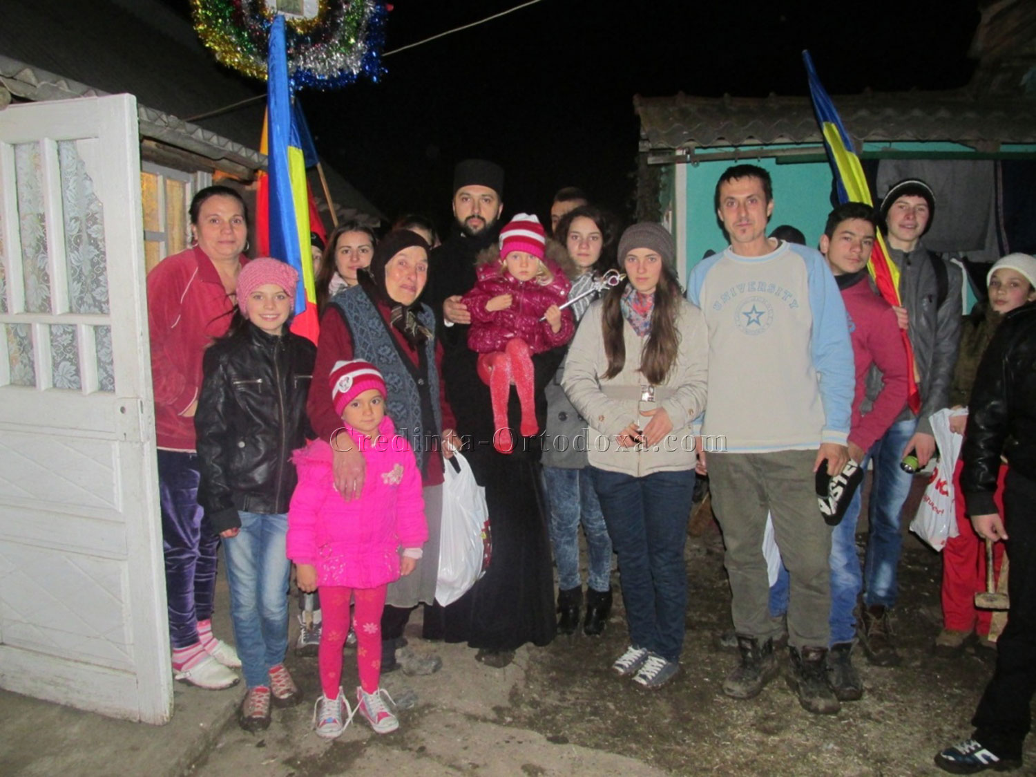 Daruind vei dobandi – actiunea umanitara a Parintelui Vasile Florin Reuţ si a Parohiei Ortodoxe Romane din Straubing in localitatea Belcesti – Iasi, Decembrie 2014