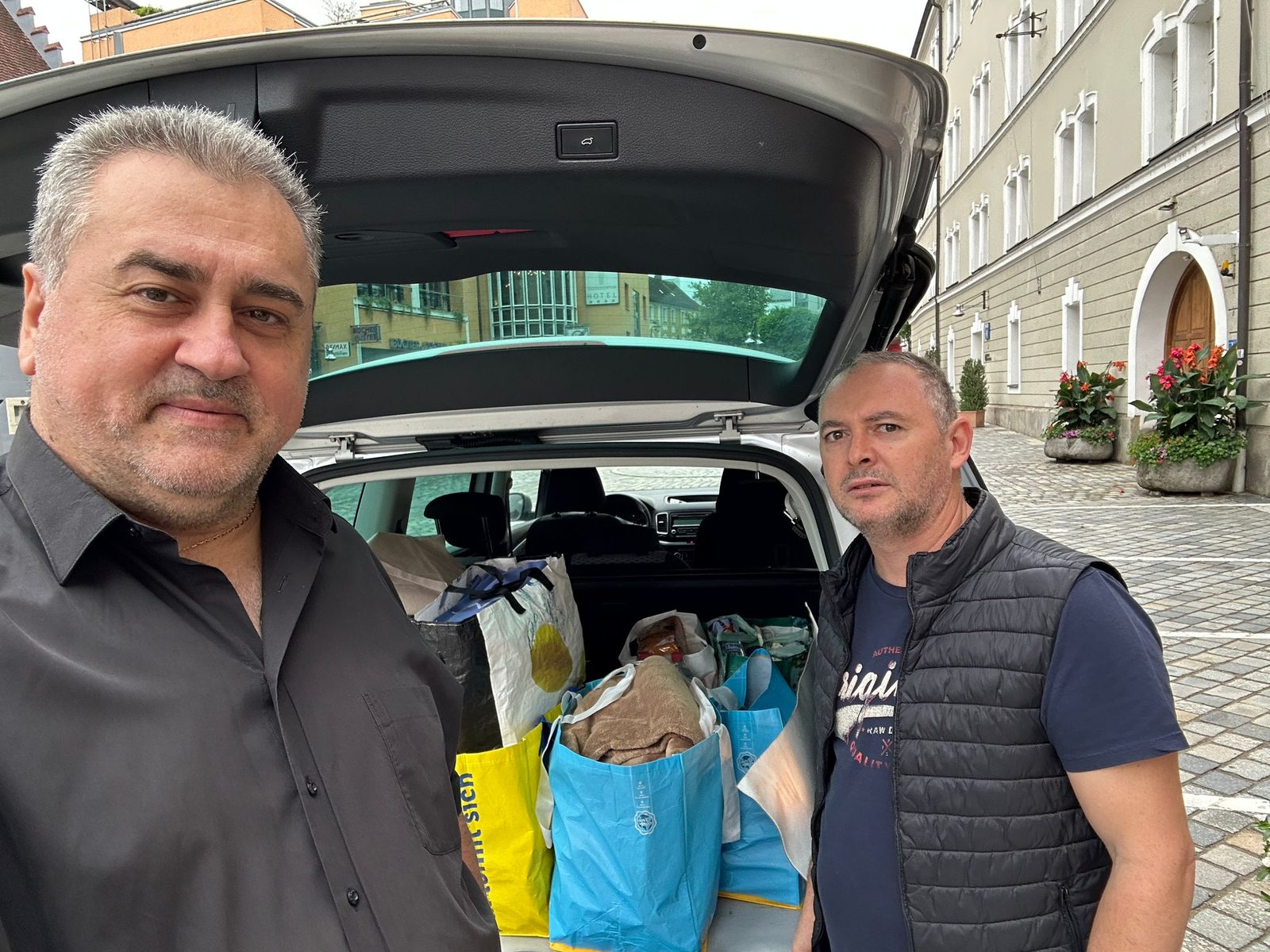 Oameni pentru oameni – Fapte mici, inimi mari: călătoria binelui continuă