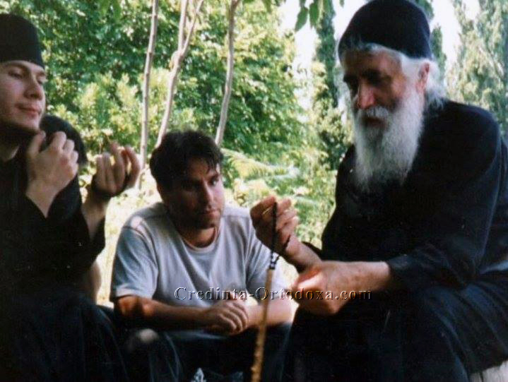 Sfântul Cuvios Paisie Aghioritul - Să nu avem pretenții neraționale de la ceilalți