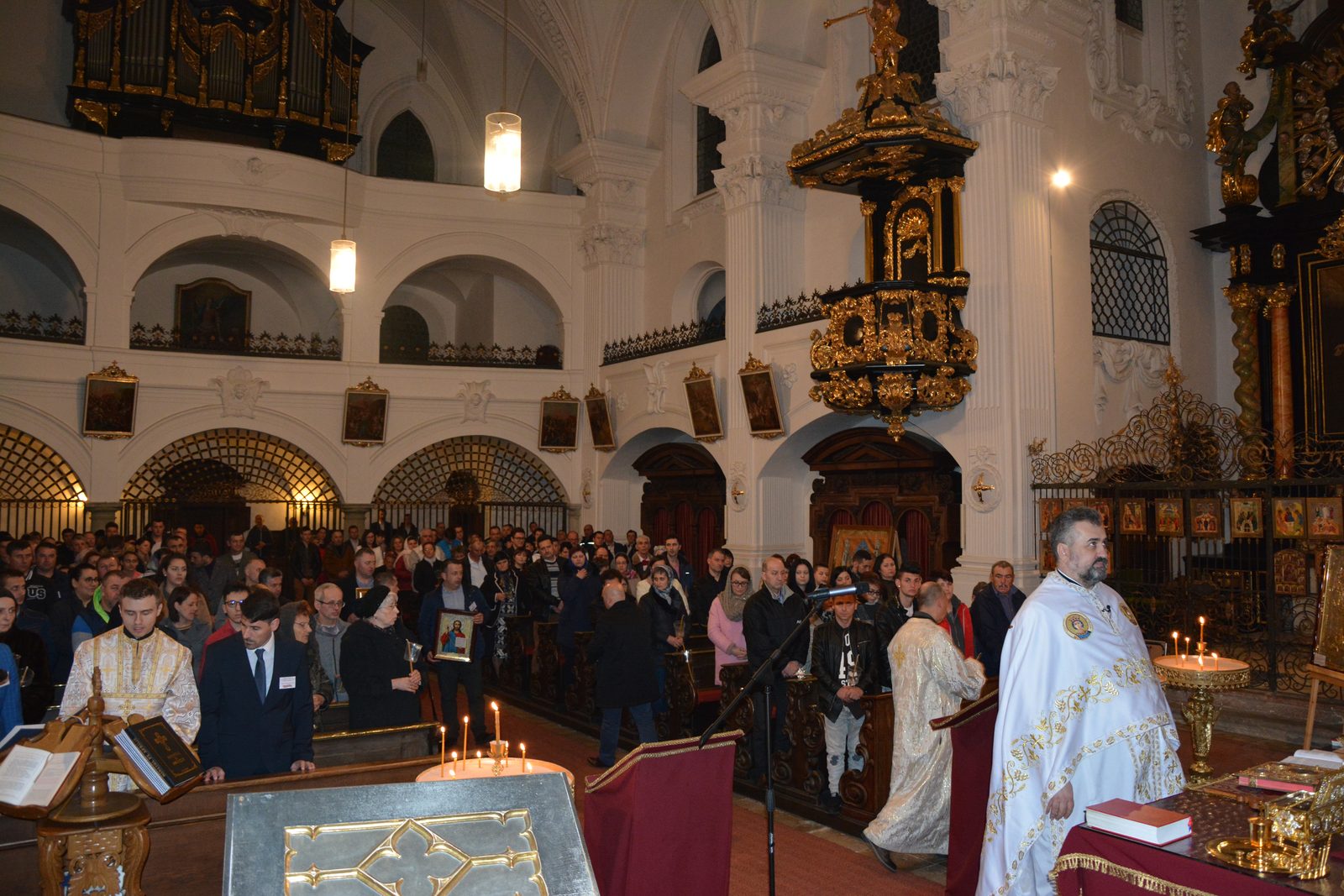 Învierea Domnului – Sfintele Paşti 2018 la Biserica Ortodoxă Română din Straubing – Hristos a Înviat!