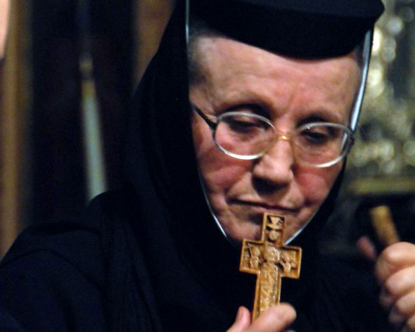 Păcatele părinţilor care se transmit copiilor. Cum se rupe acest mecanism care pare un blestem?