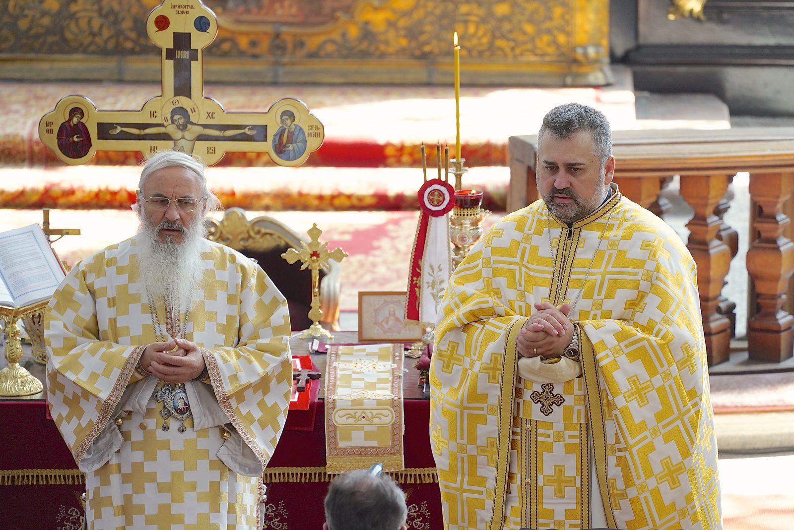 Der Metropolit zu Besuch in Straubing – Seine Eminenz Dr. Serafim Joanta hält Gottesdienst bei den Rumänisch-Orthodoxen