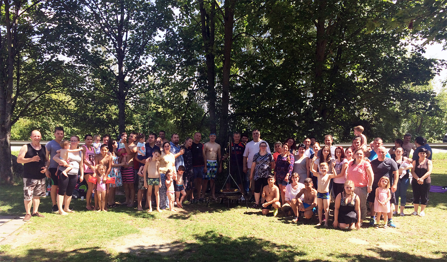 Comunitate în Comuniune: cu Parohia la iarbă verde